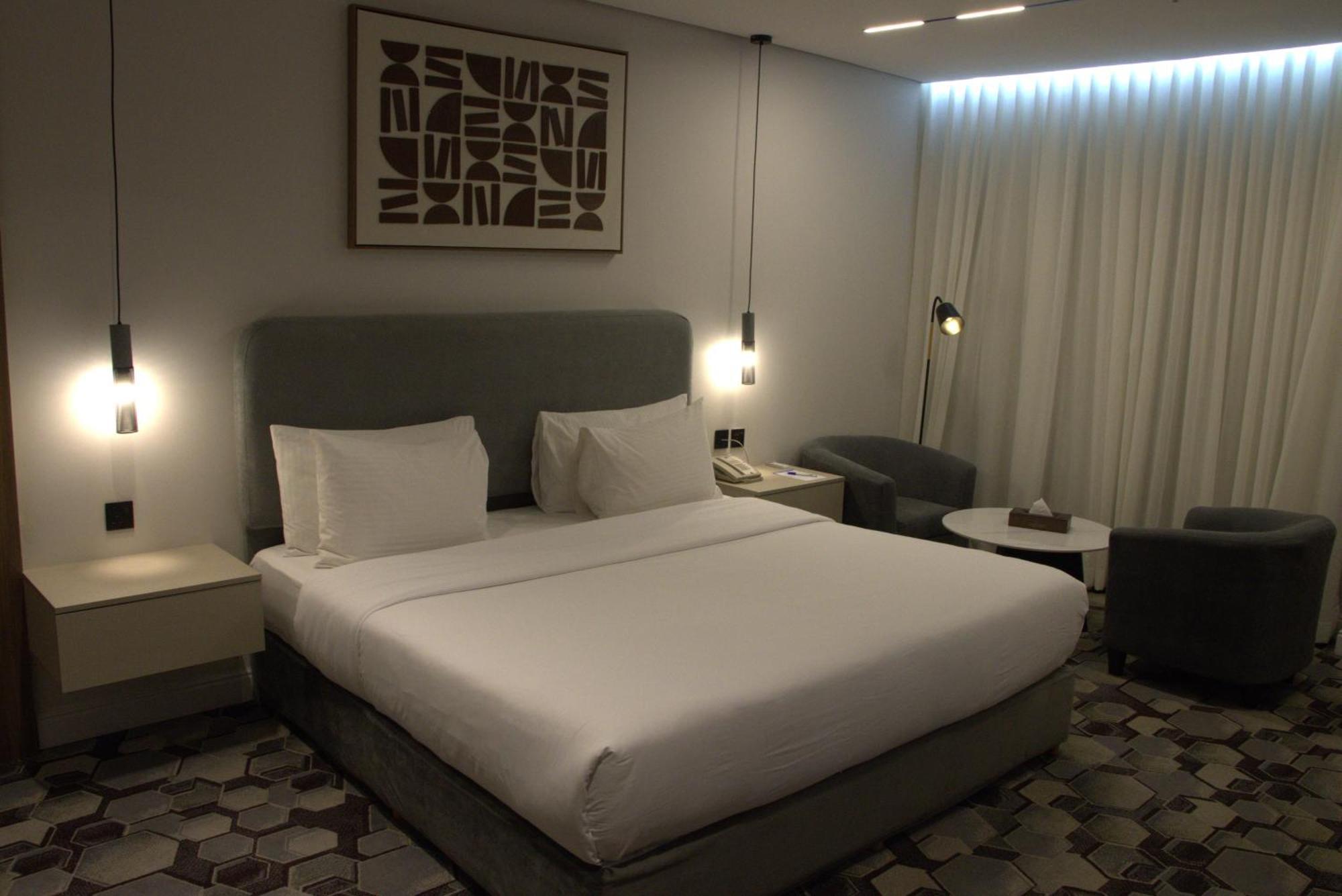Continent Al Waha Hotel Riyad Exteriör bild